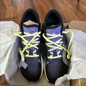 On Cloudboom Volt men’s sz 11 NEW IN BOX